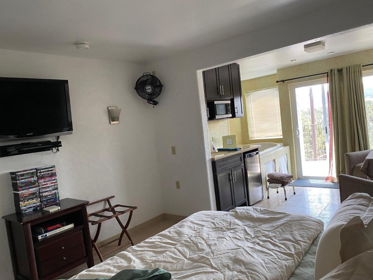 Pikes Peak Paradise Bed And Breakfast Woodland Park Exterior foto